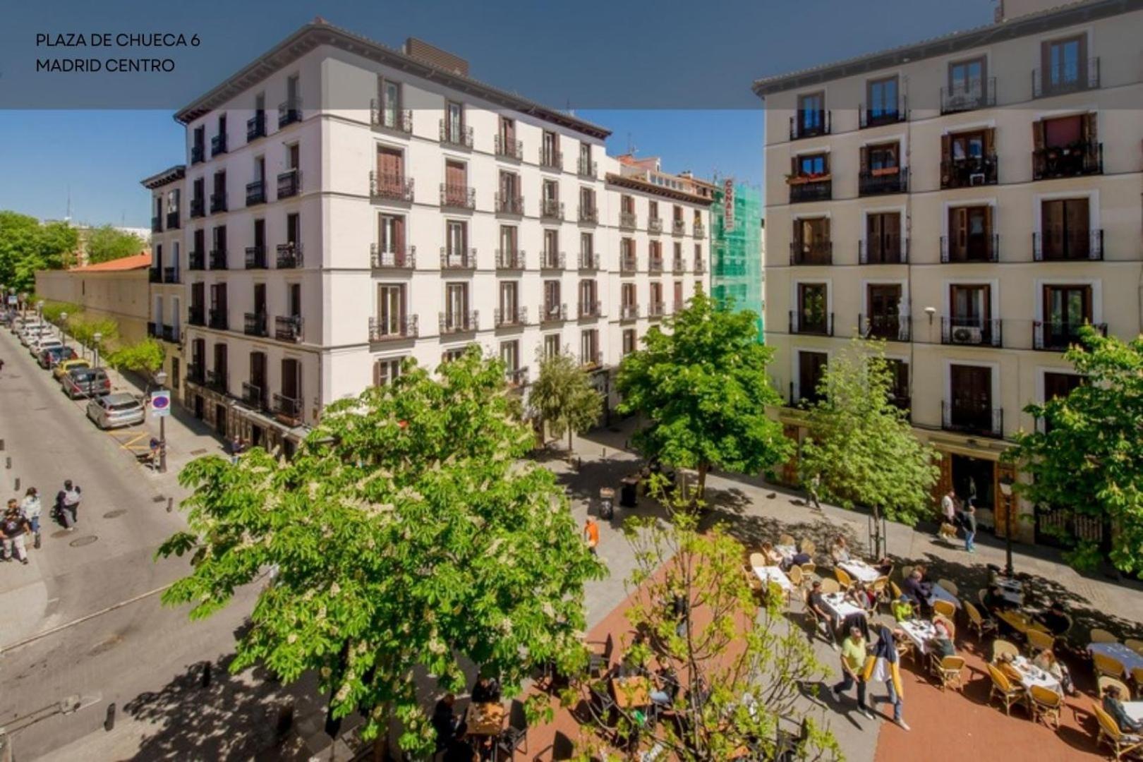 Refugio Cultural Para 3, En Plaza De Chueca Madrid Exterior photo